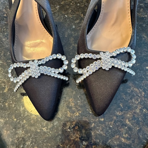 Brand new black sling back heels 7.5 Lulus - Picture 2 of 4